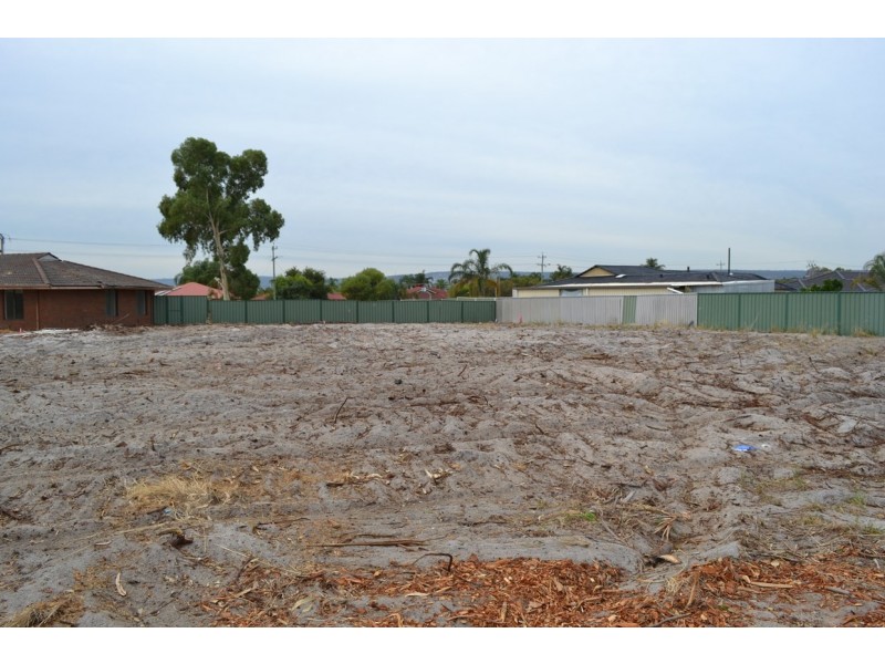 20 Limbee Glade, Huntingdale WA 6110