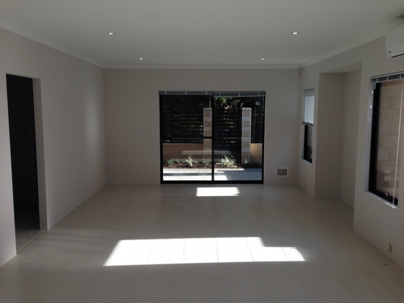 17C Bunratty Link, Canning Vale WA 6155