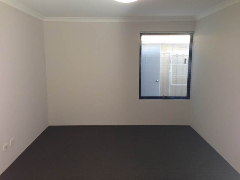 17C Bunratty Link, Canning Vale WA 6155