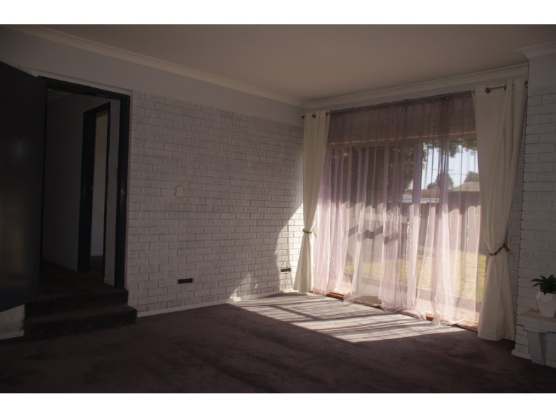 2 Headley Place, Bayswater WA 6053