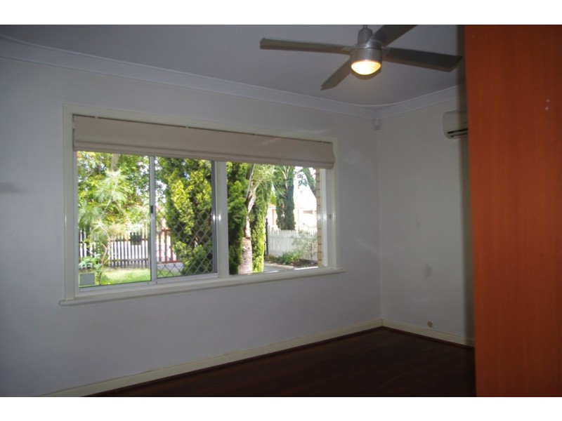 18 Boulder St, Bentley WA 6102