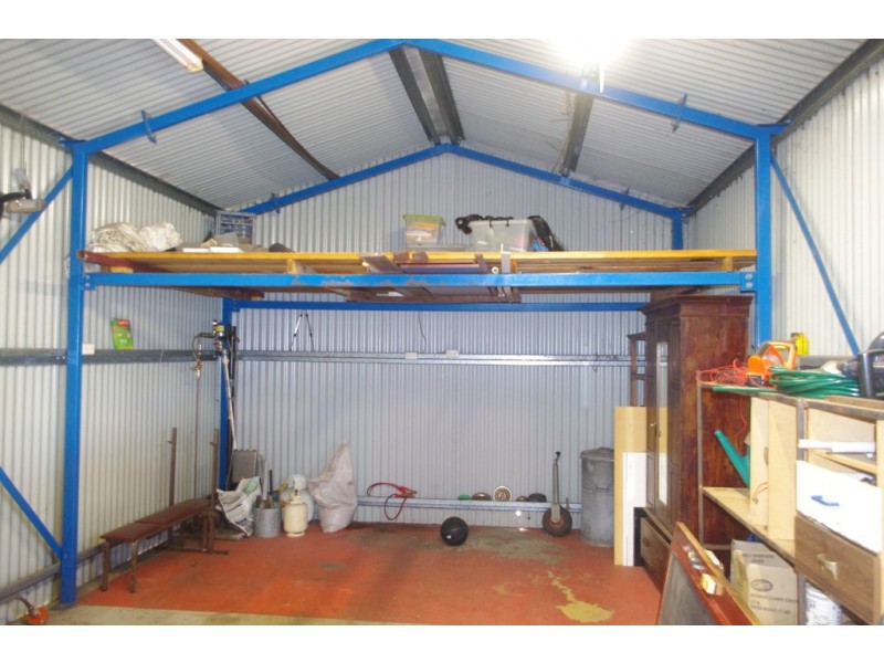 18 Boulder St, Bentley WA 6102