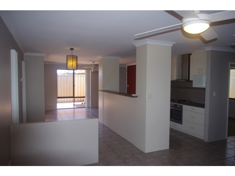 215B Shepperton Rd, East Victoria Park WA 6101