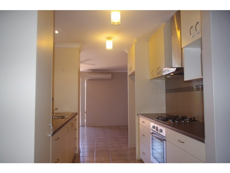 215B Shepperton Rd, East Victoria Park WA 6101