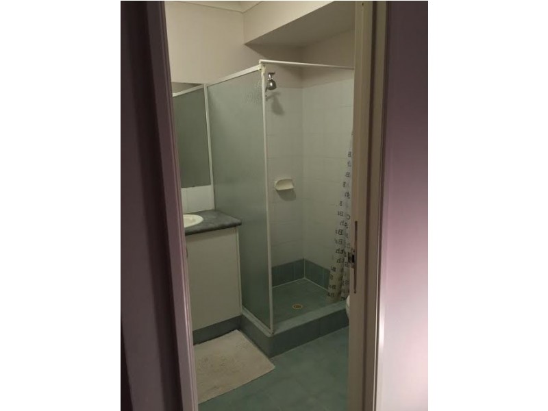 215B Shepperton Rd, East Victoria Park WA 6101