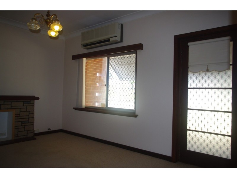 17 Playfield St, East Victoria Park WA 6101