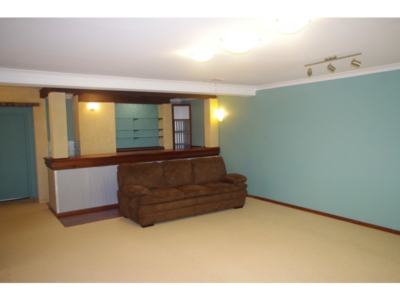 6 Moingup Street, Lesmurdie WA 6076