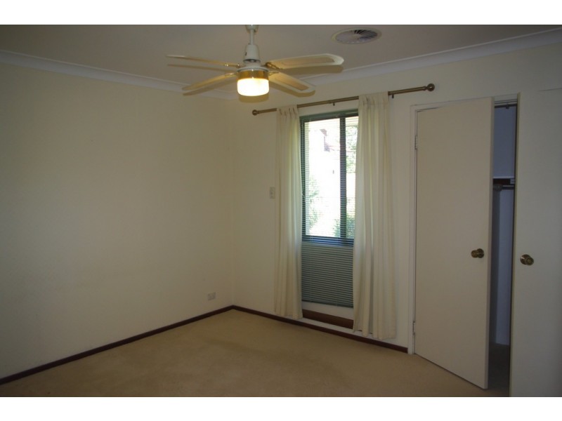 6 Moingup Street, Lesmurdie WA 6076