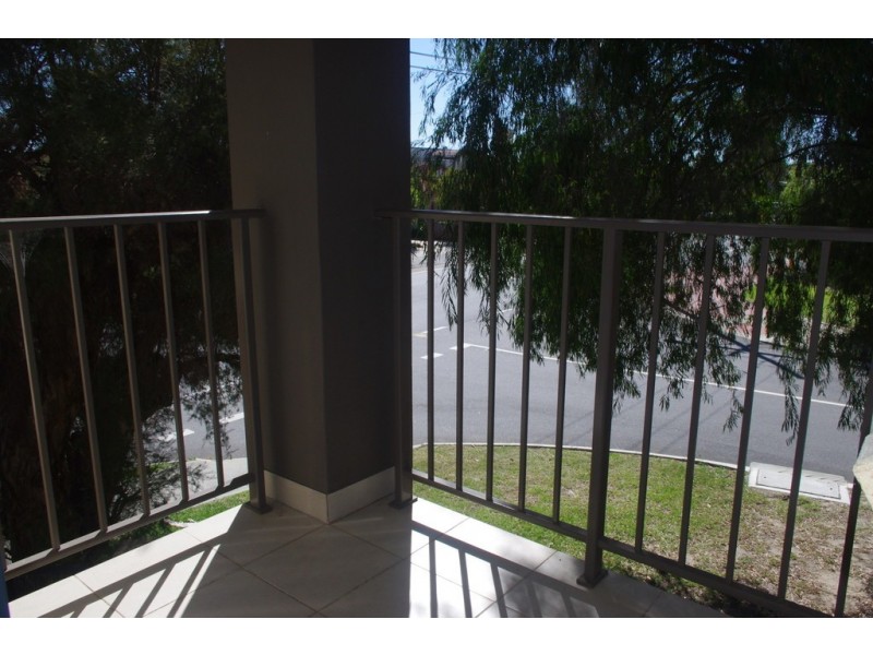 227A Belmont Avenue, Cloverdale WA 6105