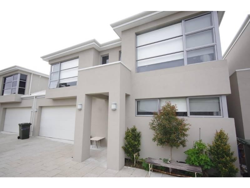 1C Hancock St, Nollamara WA 6061
