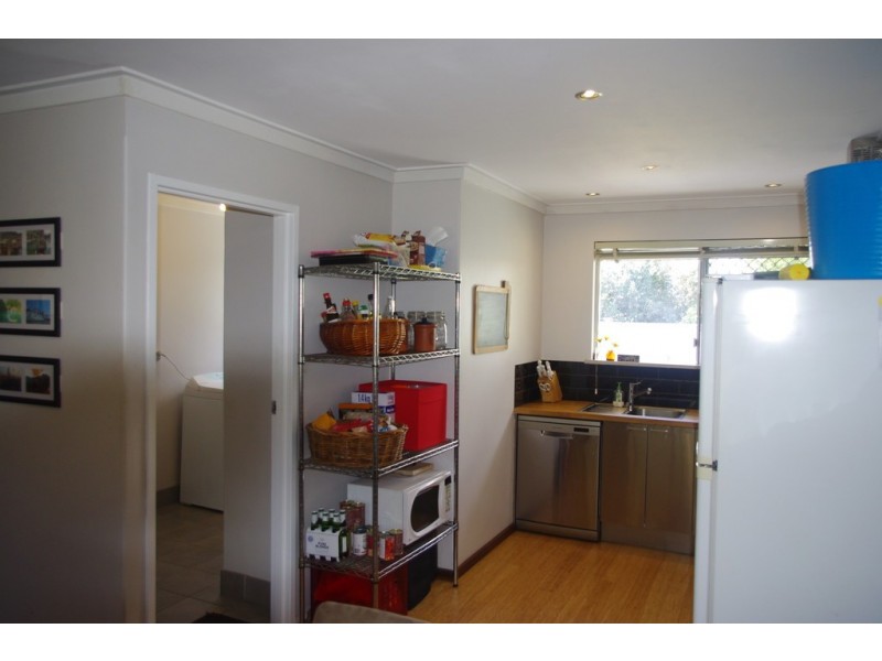 32 Paltridge Ave, Carlisle WA 6101