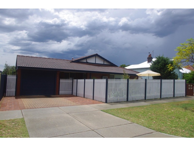 104A Hubert St, East Victoria Park WA 6101