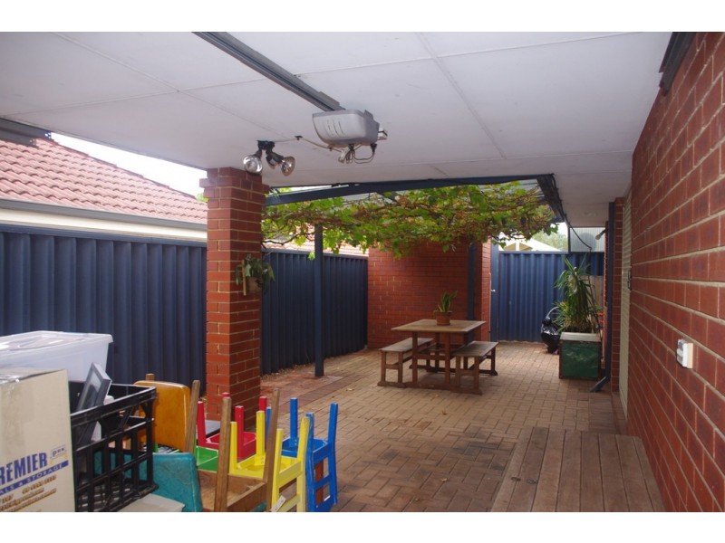 104A Hubert St, East Victoria Park WA 6101