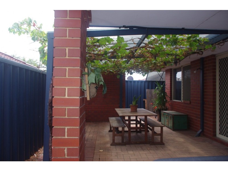 104A Hubert St, East Victoria Park WA 6101