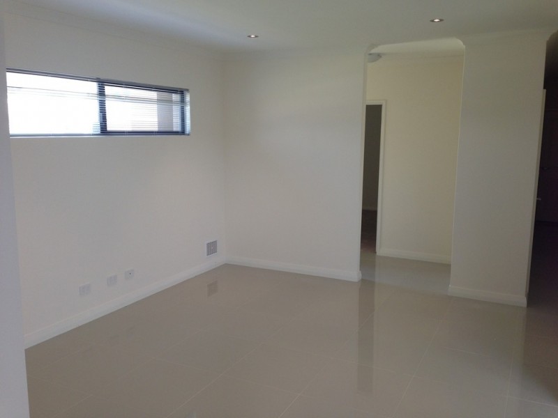 6A Gibb St, Westminster WA 6061