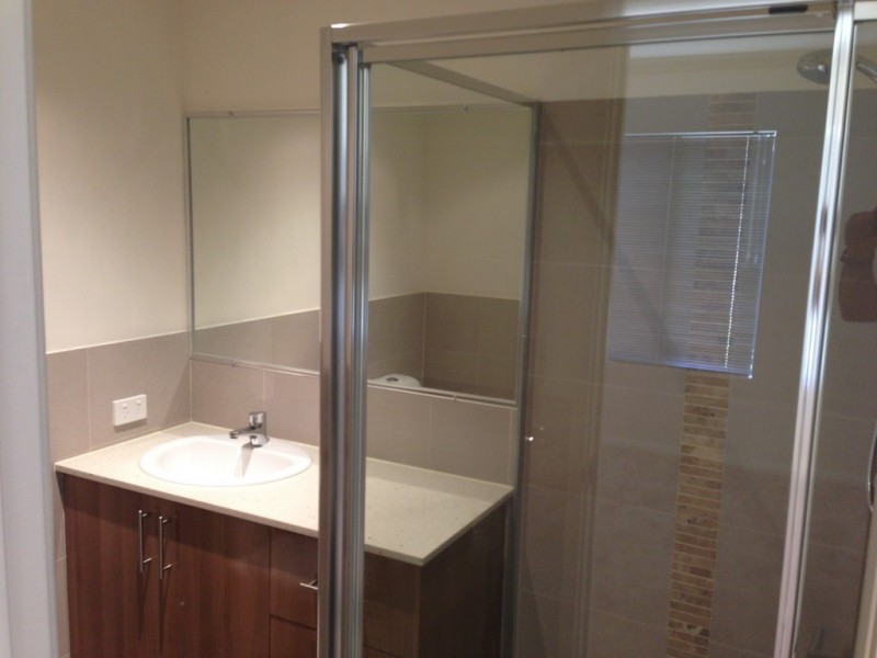 6A Gibb St, Westminster WA 6061