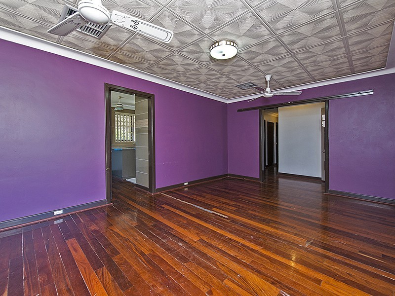 192 Corinthian Rd East, Riverton WA 6148