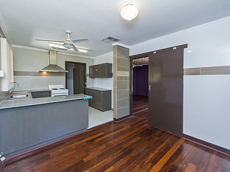 192 Corinthian Rd East, Riverton WA 6148