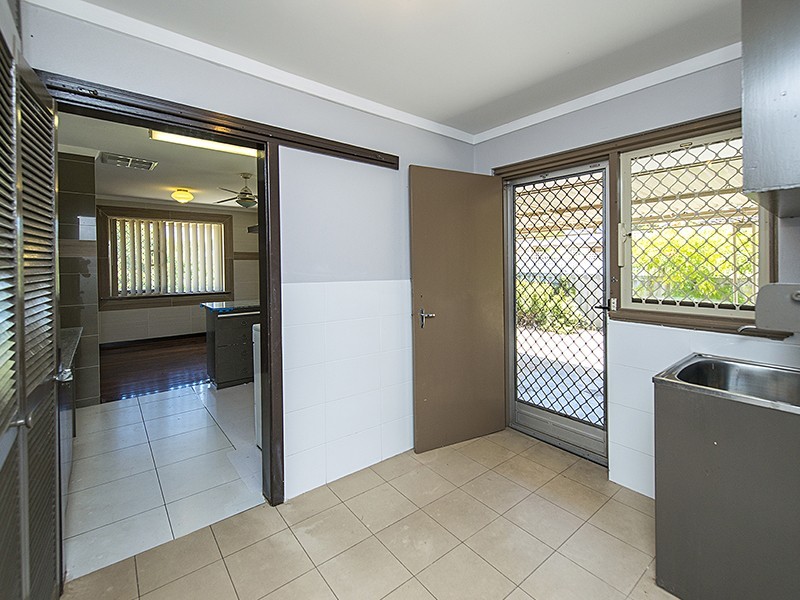 192 Corinthian Rd East, Riverton WA 6148