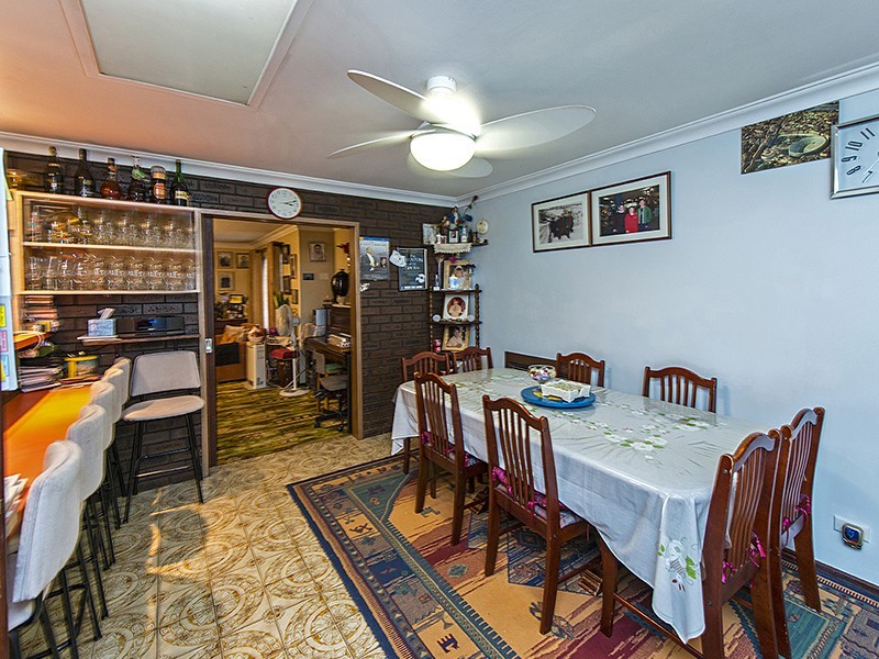 9 and 11 Limbee Glade, Huntingdale WA 6110