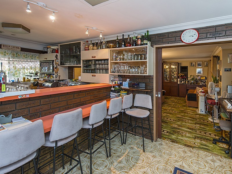 9 and 11 Limbee Glade, Huntingdale WA 6110