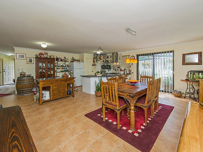 2B Isobel Street, Bentley WA 6102