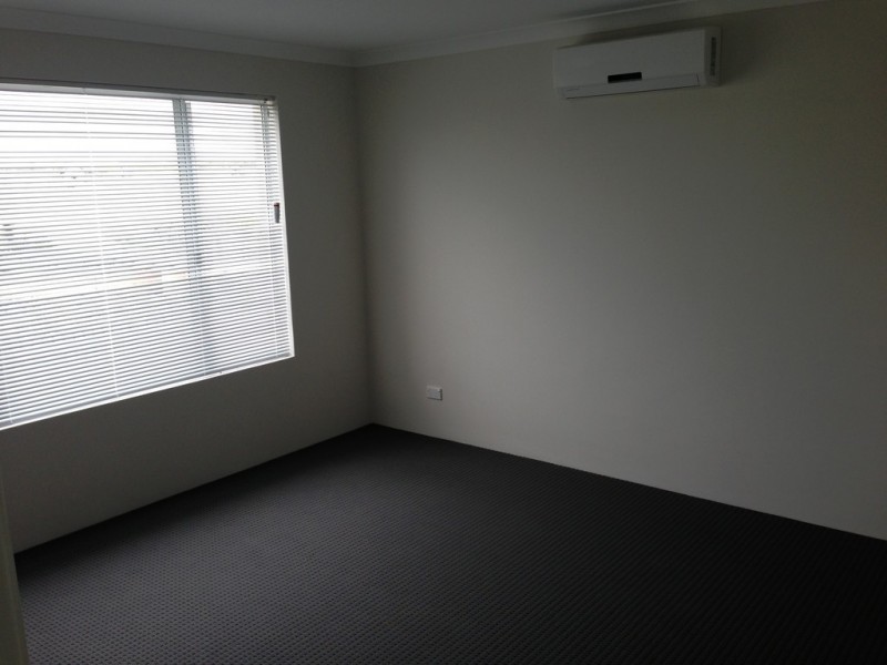 10 Barro Bend, Yanchep WA 6035