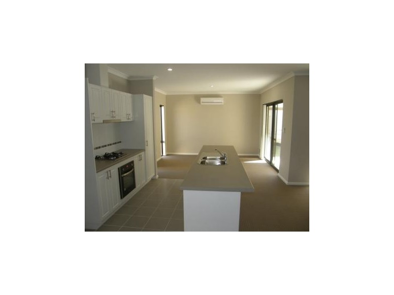 5/33 Matuka Mews, Maida Vale WA 6057