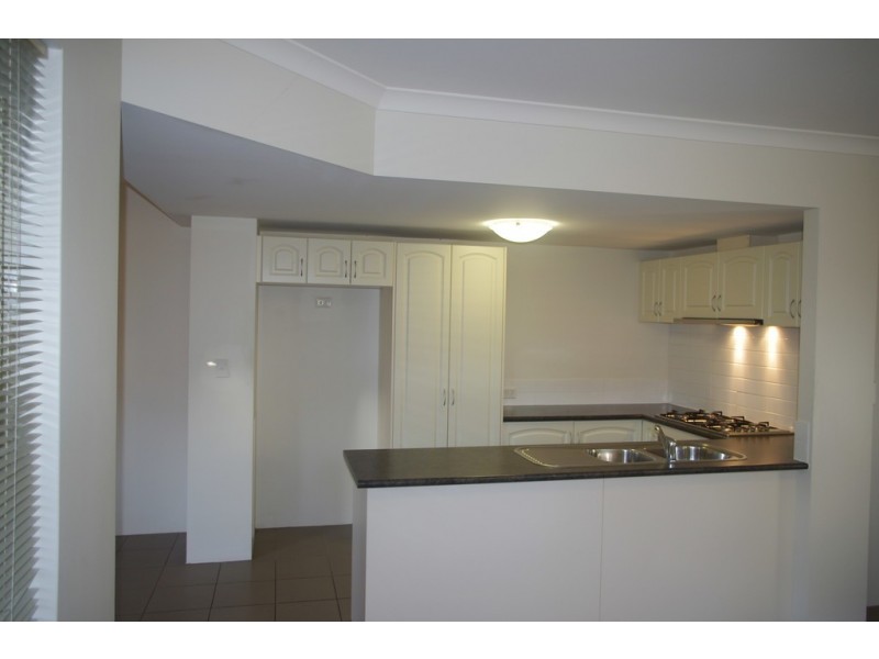 4/22 Mort St, Rivervale WA 6103