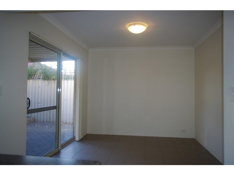 4/22 Mort St, Rivervale WA 6103