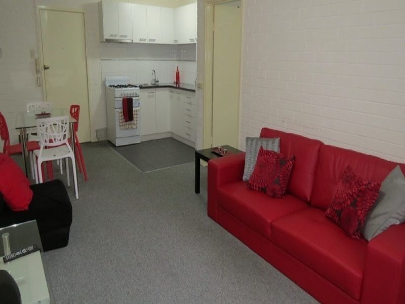 Unit 3/69 King George Street, Victoria Park WA 6100