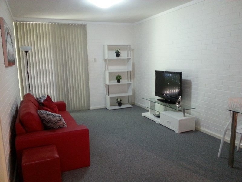 Unit 3/69 King George Street, Victoria Park WA 6100