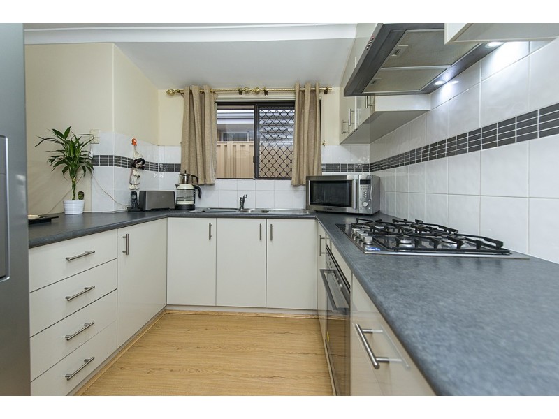 15 Coolgardie Street, St James WA 6102