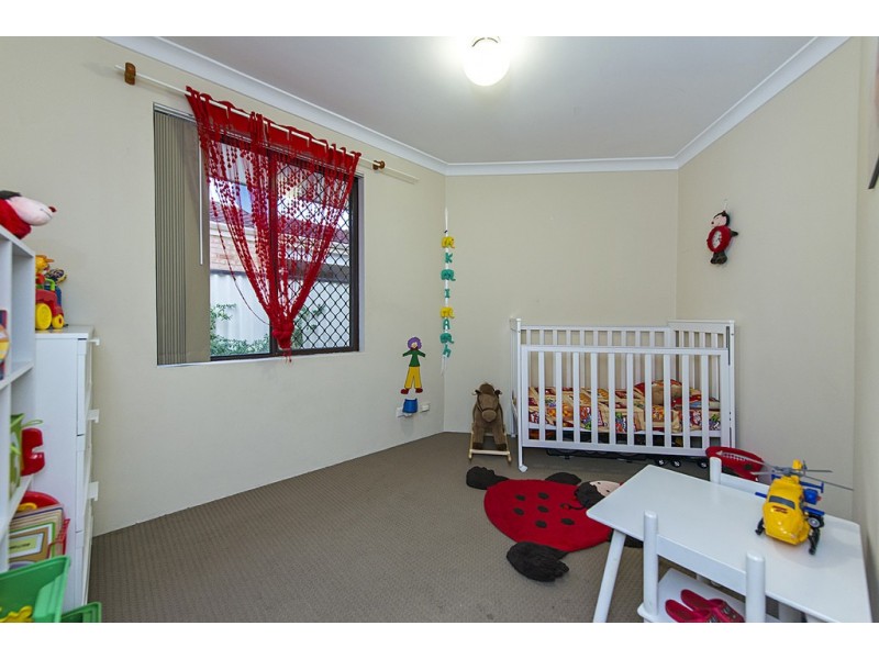 15 Coolgardie Street, St James WA 6102