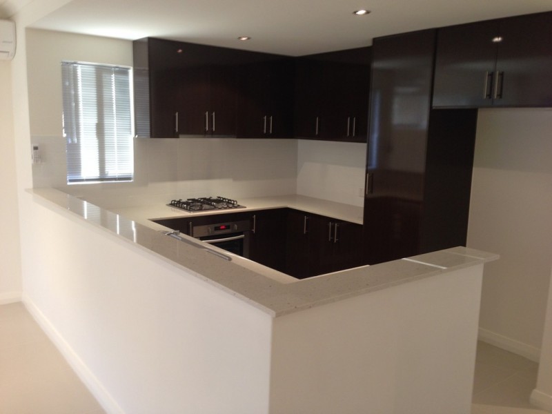 6C Gibb Cres, Westminster WA 6061