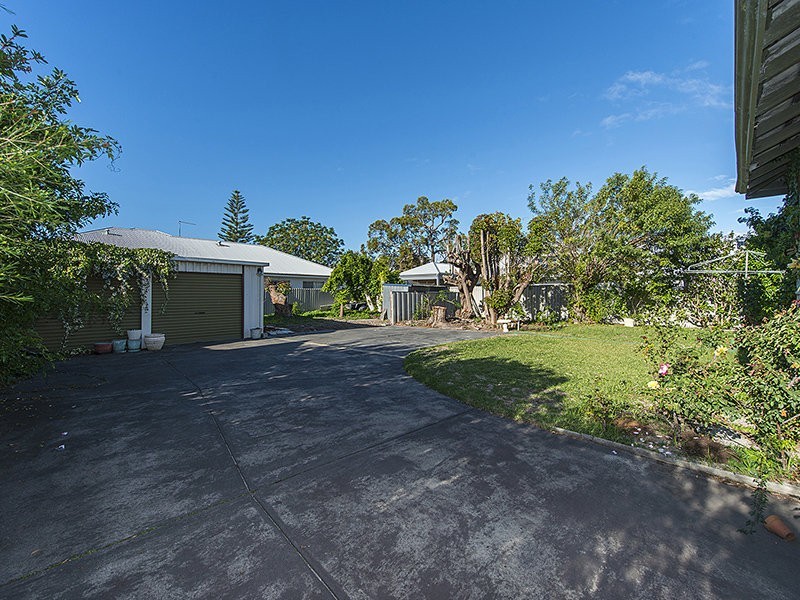 230 Rutland Avenue, Carlisle WA 6101