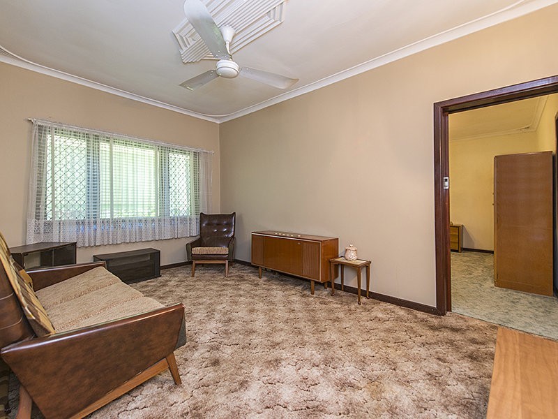 230 Rutland Avenue, Carlisle WA 6101