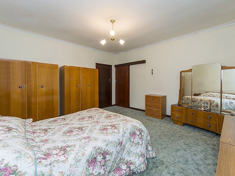 230 Rutland Avenue, Carlisle WA 6101