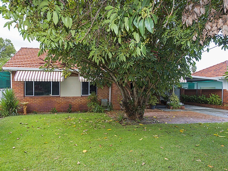 20 Crellin Way, Cloverdale WA 6105