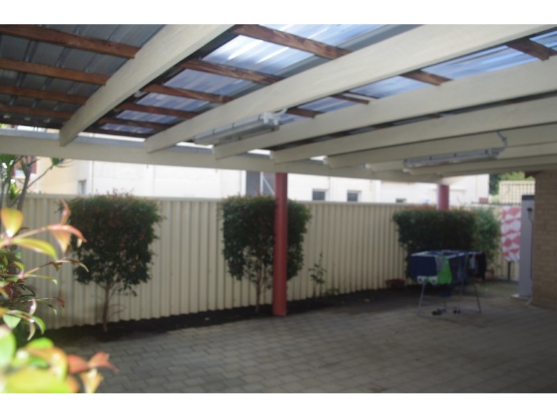 2/11 Teague Street, Burswood WA 6100