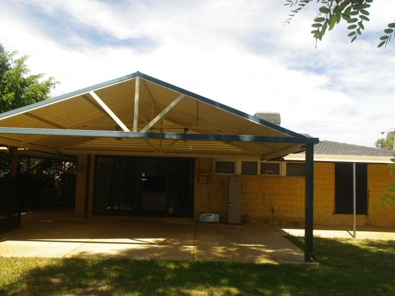 246 Bickley Road, Beckenham WA 6107