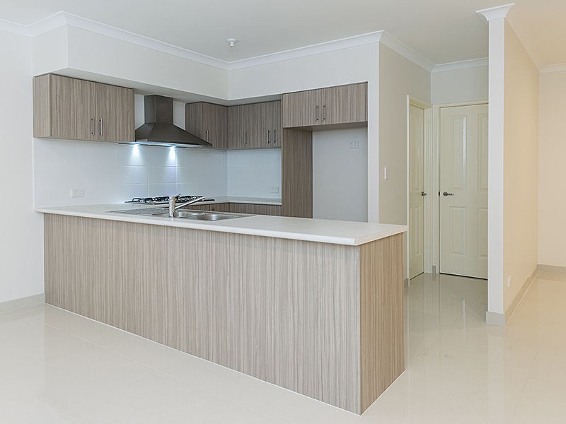 2/320 Acton Avenue, Kewdale WA 6105