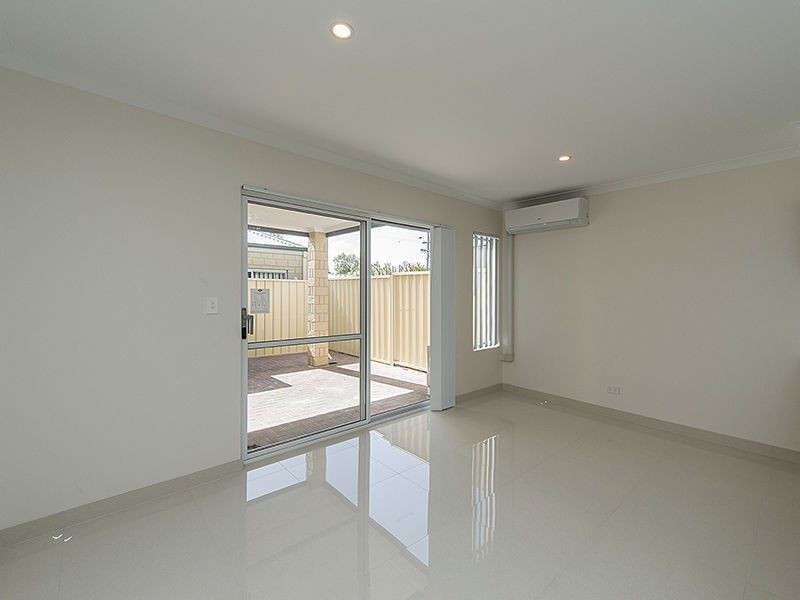 2/320 Acton Avenue, Kewdale WA 6105