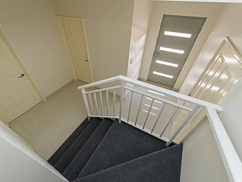 2/320 Acton Avenue, Kewdale WA 6105