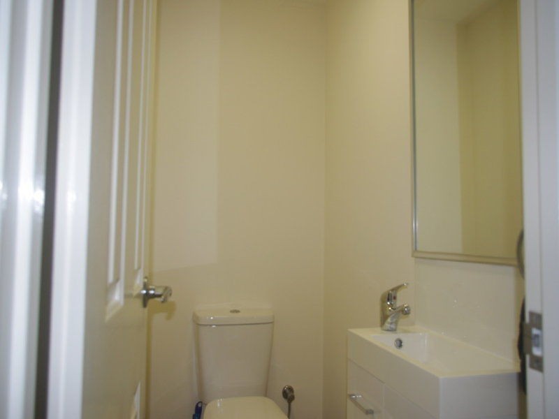 2/88 Alexander Road, Rivervale WA 6103