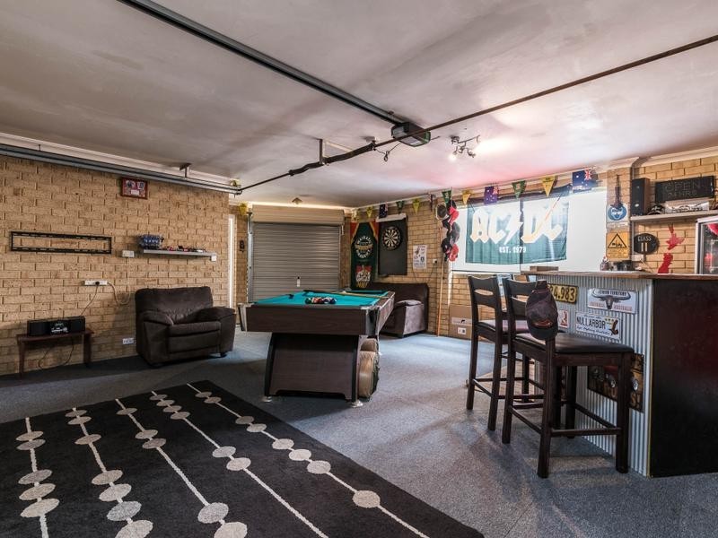 12 Lyonia Court, Forrestfield WA 6058