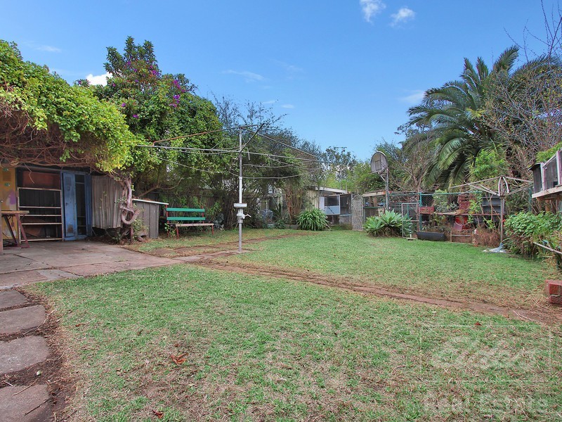 33 Emery Avenue, Yagoona NSW 2199