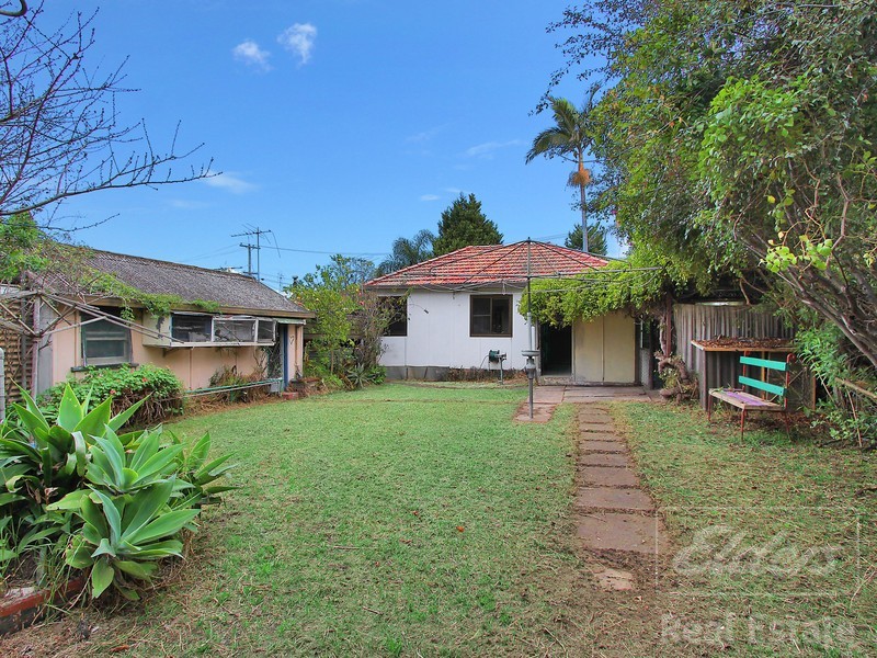 33 Emery Avenue, Yagoona NSW 2199