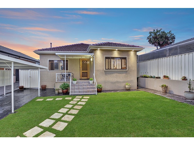 20 Yanderra Street, Condell Park NSW 2200