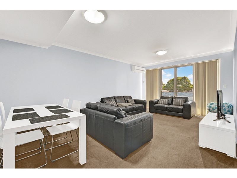 25/38 Cairds Avenue, Bankstown NSW 2200